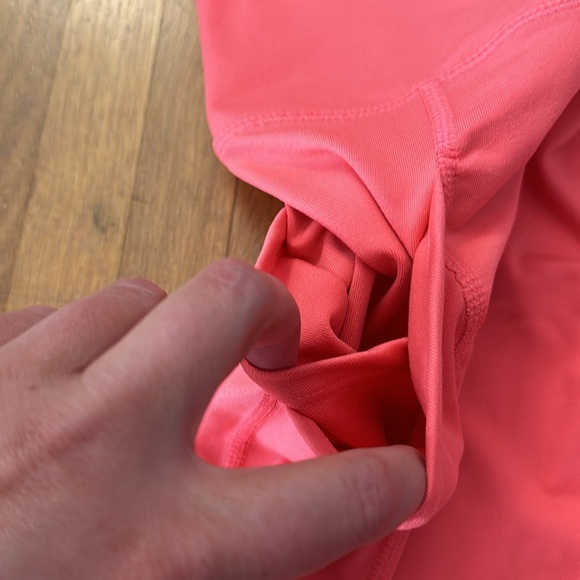 *last chance!!* SO | women’s bright pink workout leggings - Picture 3 of 16